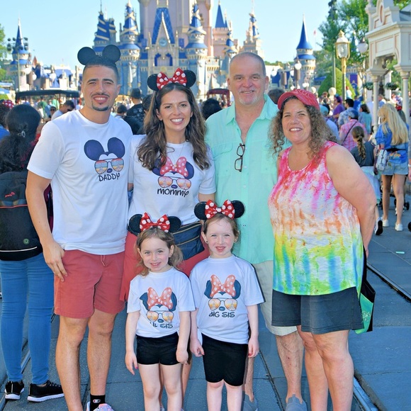 Disney Family Shirts Bundle - Picture 11 of 11